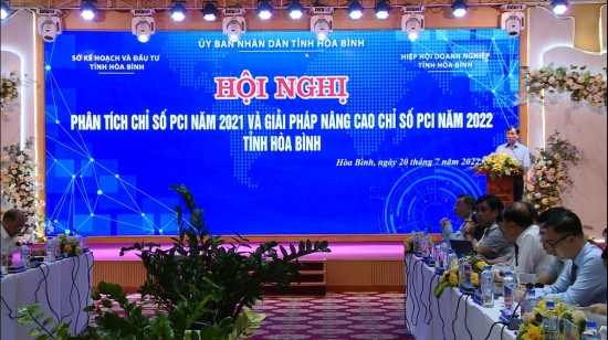 Chủ tịch Nguyễn Kim Hùng tham dự và phát biểu tại  hội nghị phân tích chỉ số PCI năm 2021 và giải pháp nâng cao chỉ số PCI năm 2022 tỉnh Hoà Bình