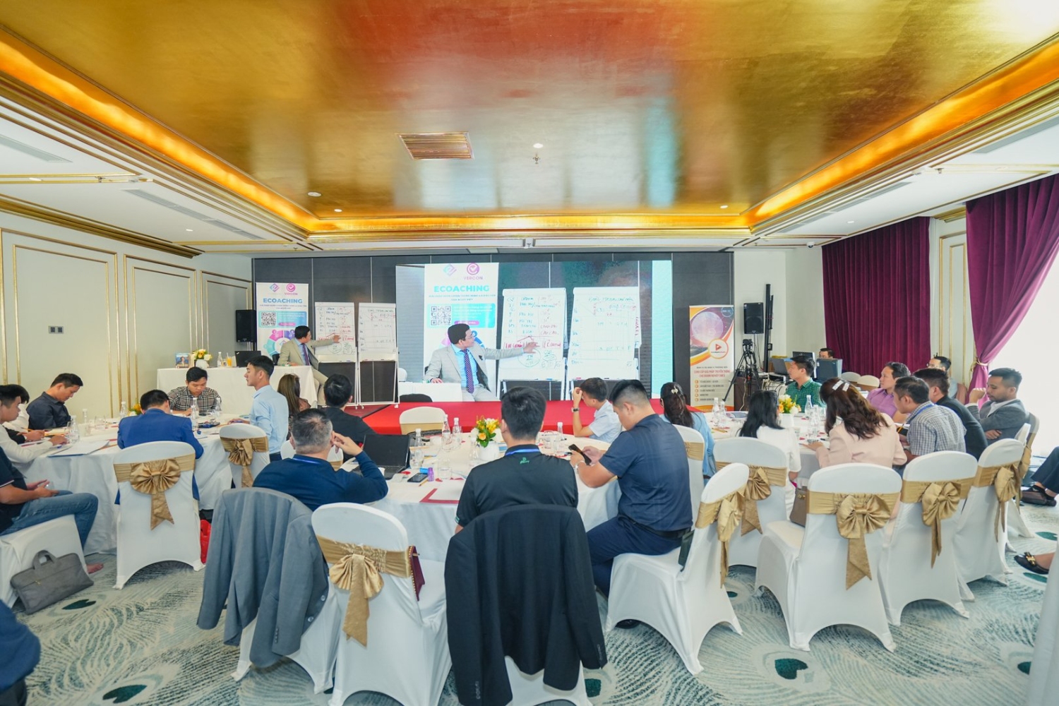 Verco tổ chức khóa huấn luyện Sở hữu doanh nghiệp mơ ước tại Hà Nội.