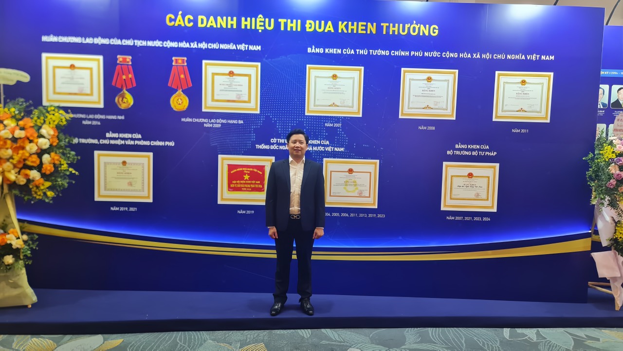 Ông Nguyễn Kim Hùng - Phó chủ tịch hiệp hội Doanh nghiệp nhỏ và vừa Việt Nam tham dự lễ Kỷ niệm 30 năm thành lập Hiệp hội ngân hàng Việt Nam